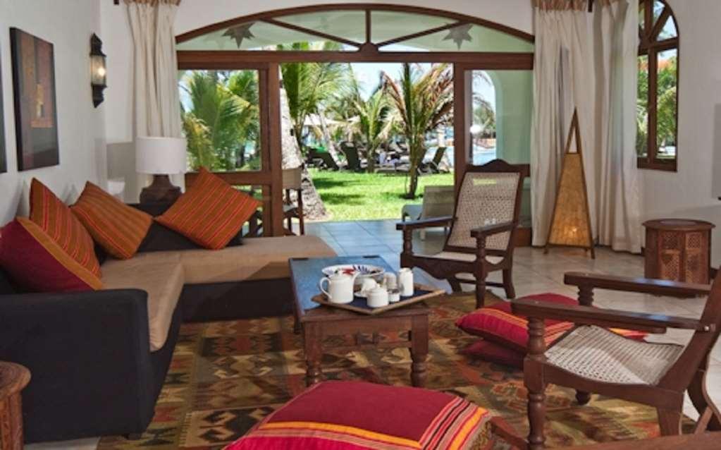 Lantana Galu Beach Playa de Diani Habitación foto