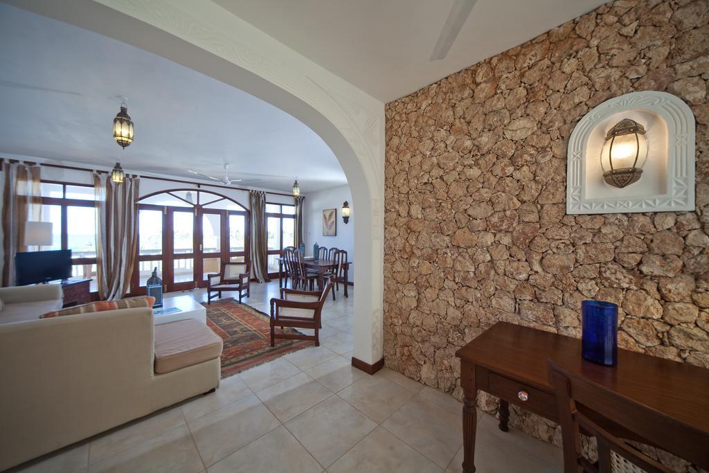 Lantana Galu Beach Playa de Diani Habitación foto