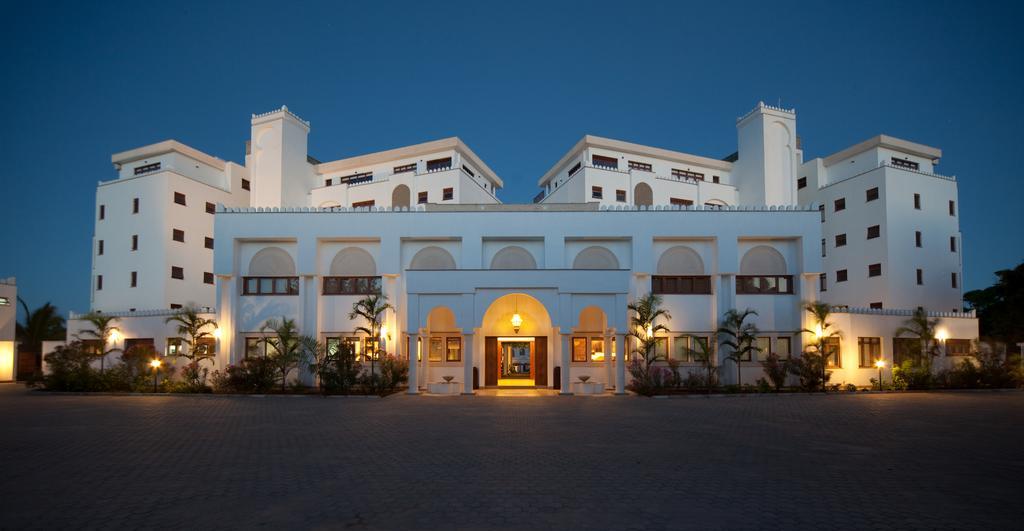 Lantana Galu Beach Playa de Diani Exterior foto
