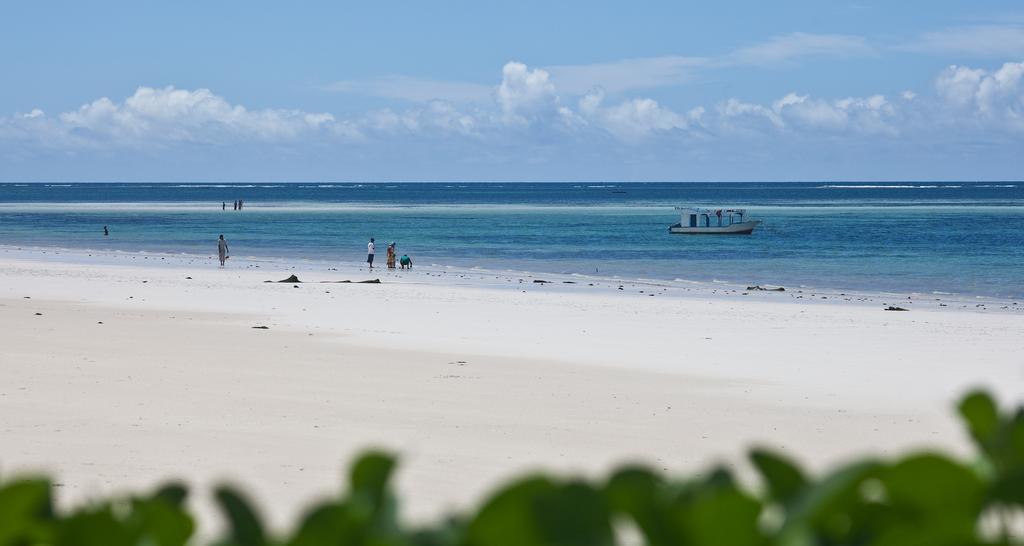 Lantana Galu Beach Playa de Diani Exterior foto