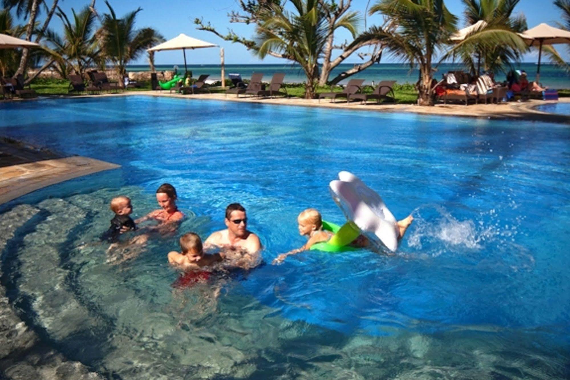Lantana Galu Beach Playa de Diani Exterior foto